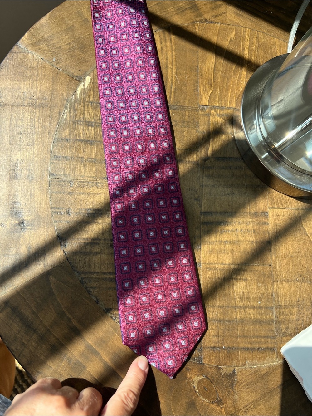 Classic Burgundy Square-Pattern Tie